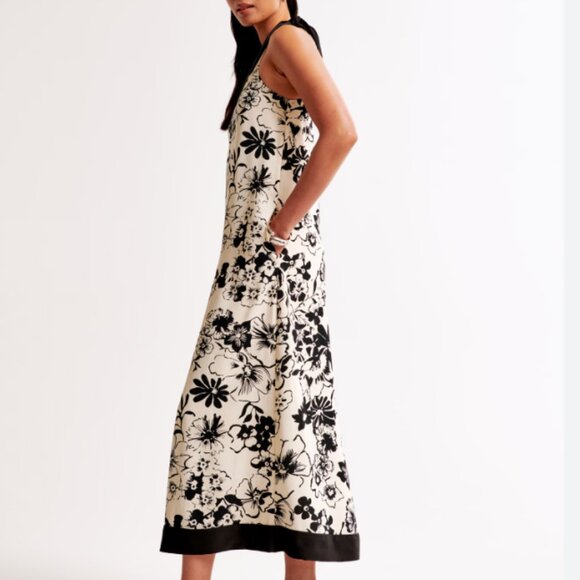 Abercrombie & Fitch - Floral Black and White One-Shoulder Dress Scarf - Picture 3 of 7